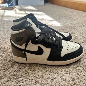 Jordan 1 Mocha